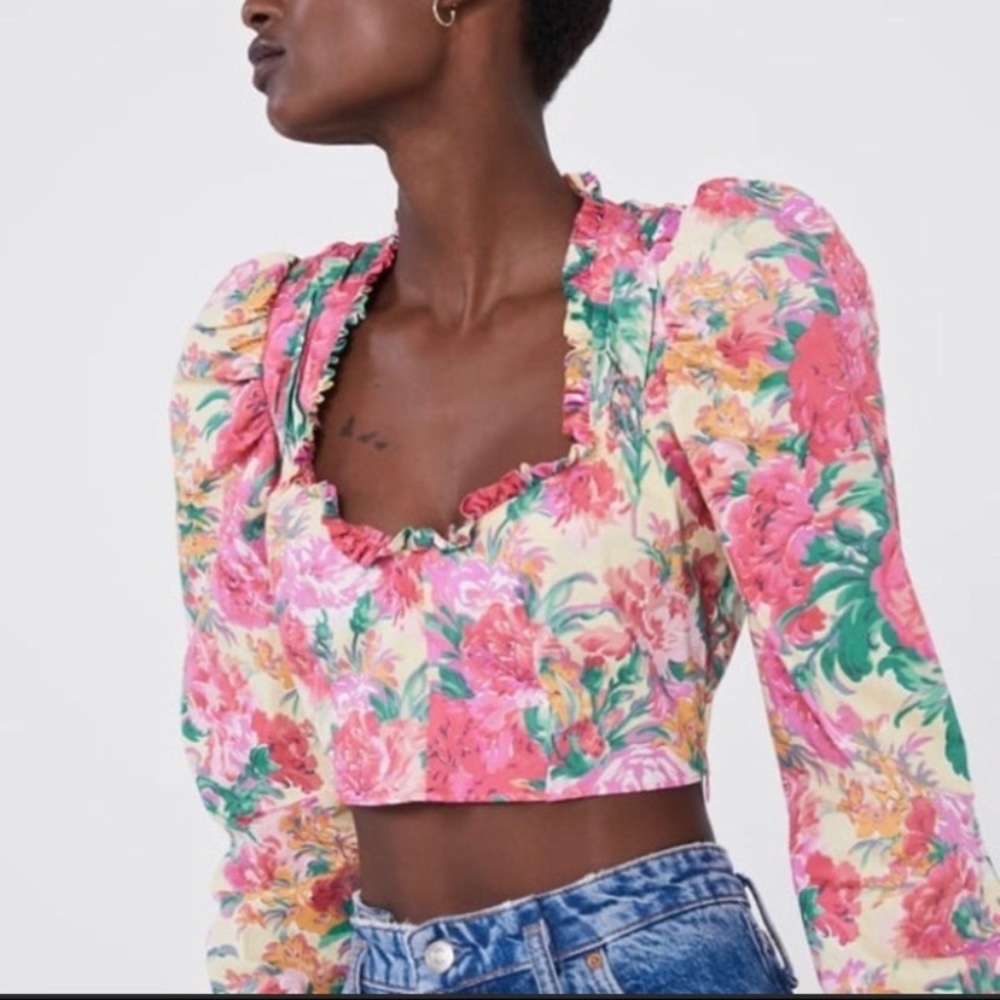 Floral print crop top